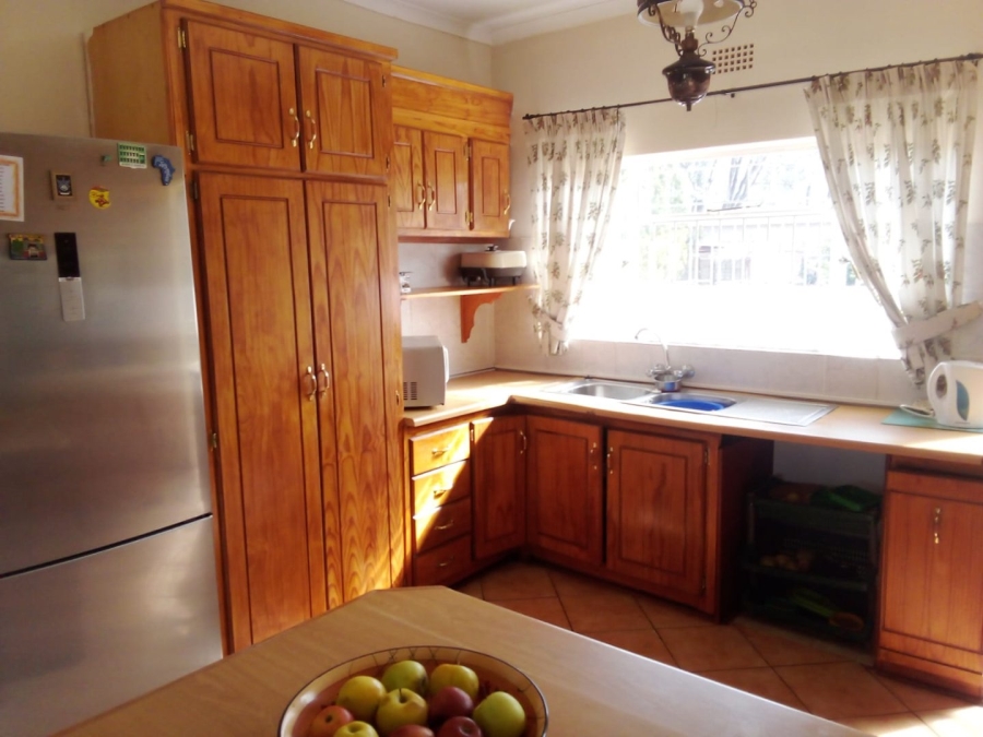 4 Bedroom Property for Sale in Petrusburg Free State